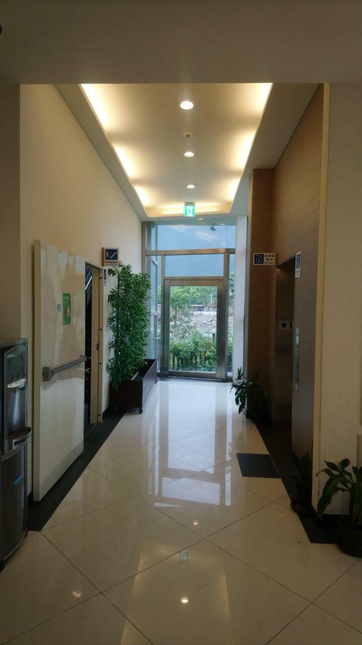 花蓮星晟棧飯店starry Inn近太平洋新城車站 Eksteriør bilde
